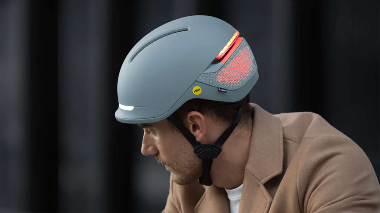 stub(fr): #en#Unit 1 Faro et Torch, des équipements lumineux pour cyclistes urbains#en#