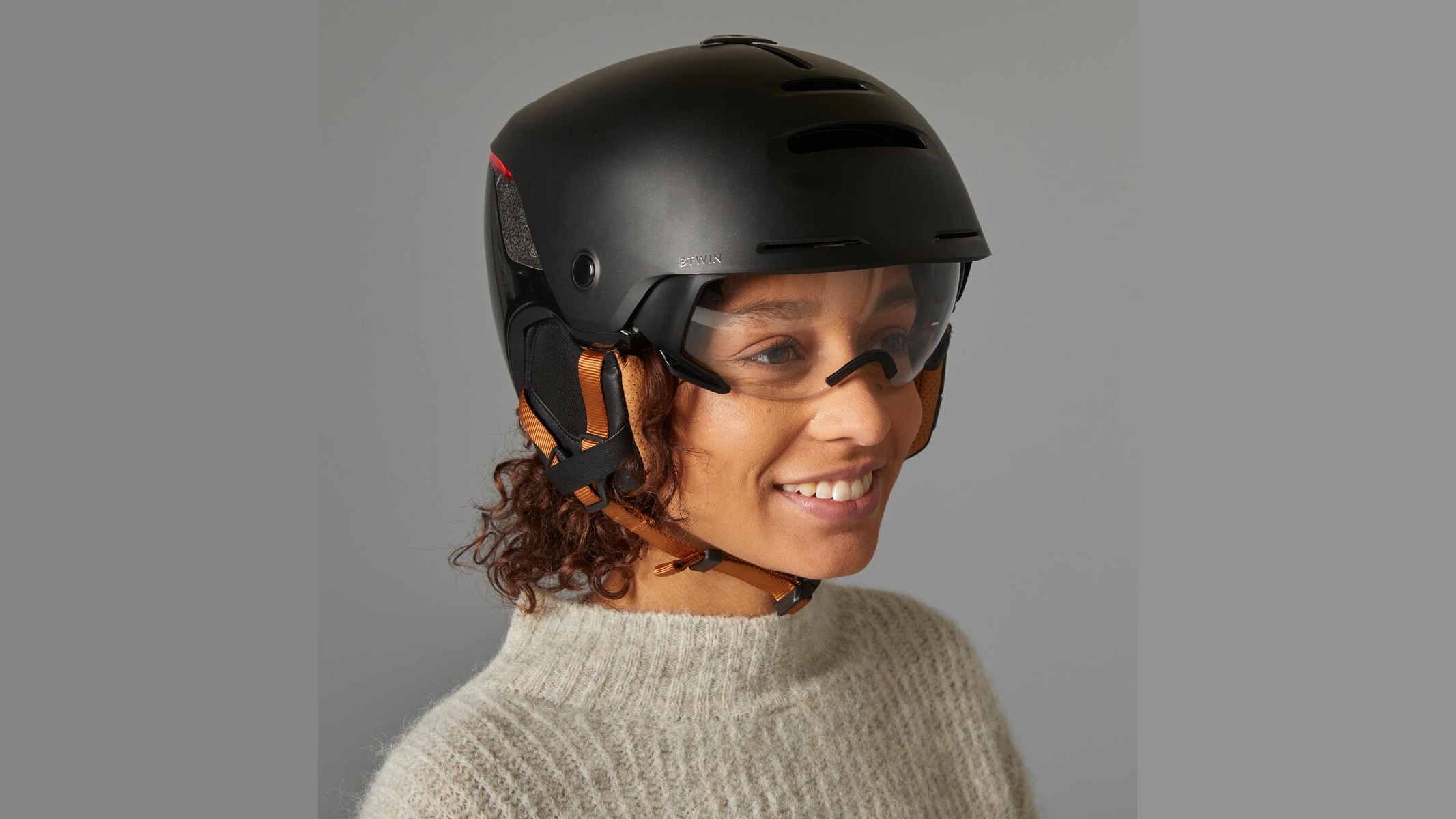 stub(fr): #en#Un nouveau casque vélo urbain stylé et bien pensé chez Decathlon#en#