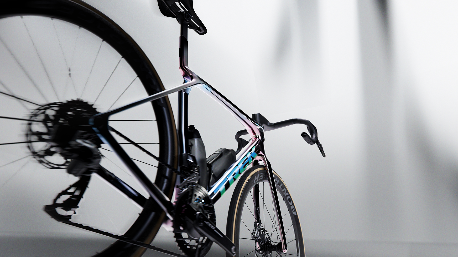 stub(fr): #en#Madone 8e Gen : Trek fusionne ses Emonda et Madone pour créer le vélo de route « ultime »#en#