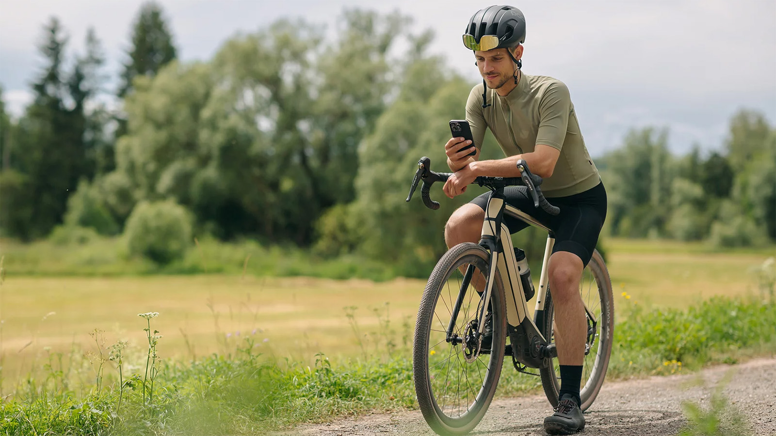 stub(fr): #en#Bosch eBike System : une batterie énorme et de chouettes améliorations#en#